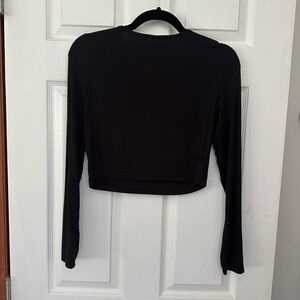 WILA Elegant Black Cropped Long Sleeve Women's Top 19" PTP very stretchy